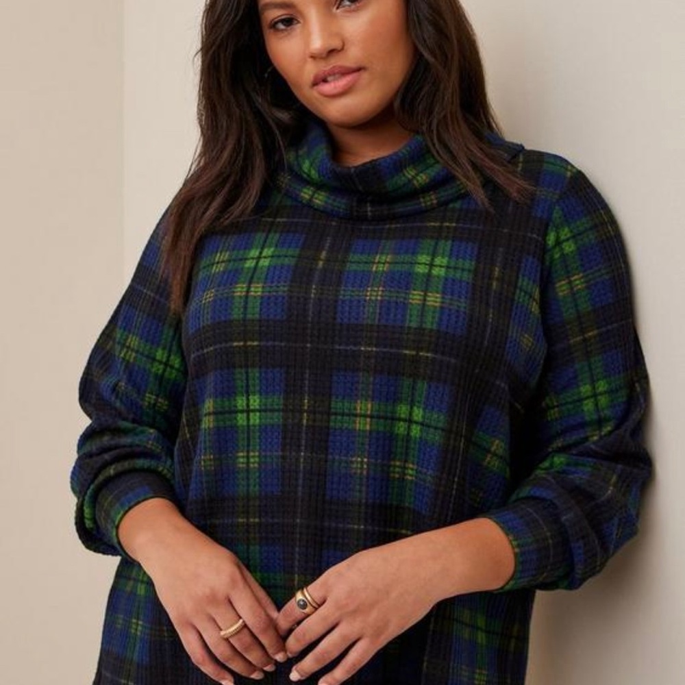 Torrid Brushed Waffle Cowl Neck Top Plus Size 3 Brand New with Tags